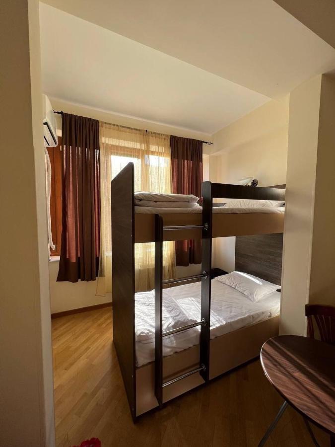 Arevahostel&Apartment Yerevan Exterior photo